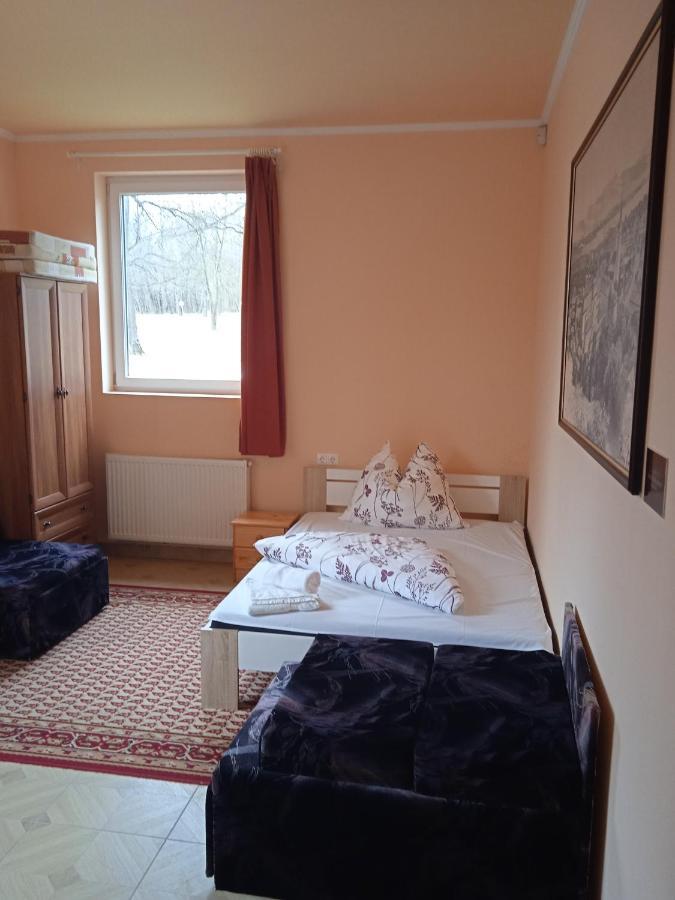 Isztimér Nagy-Magyarorszag Park Bed & Breakfast エクステリア 写真